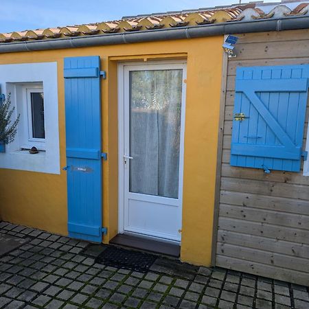 Les Yeux Bleus Bed & Breakfast Noirmoutier-en-l'Ile Exteriör bild