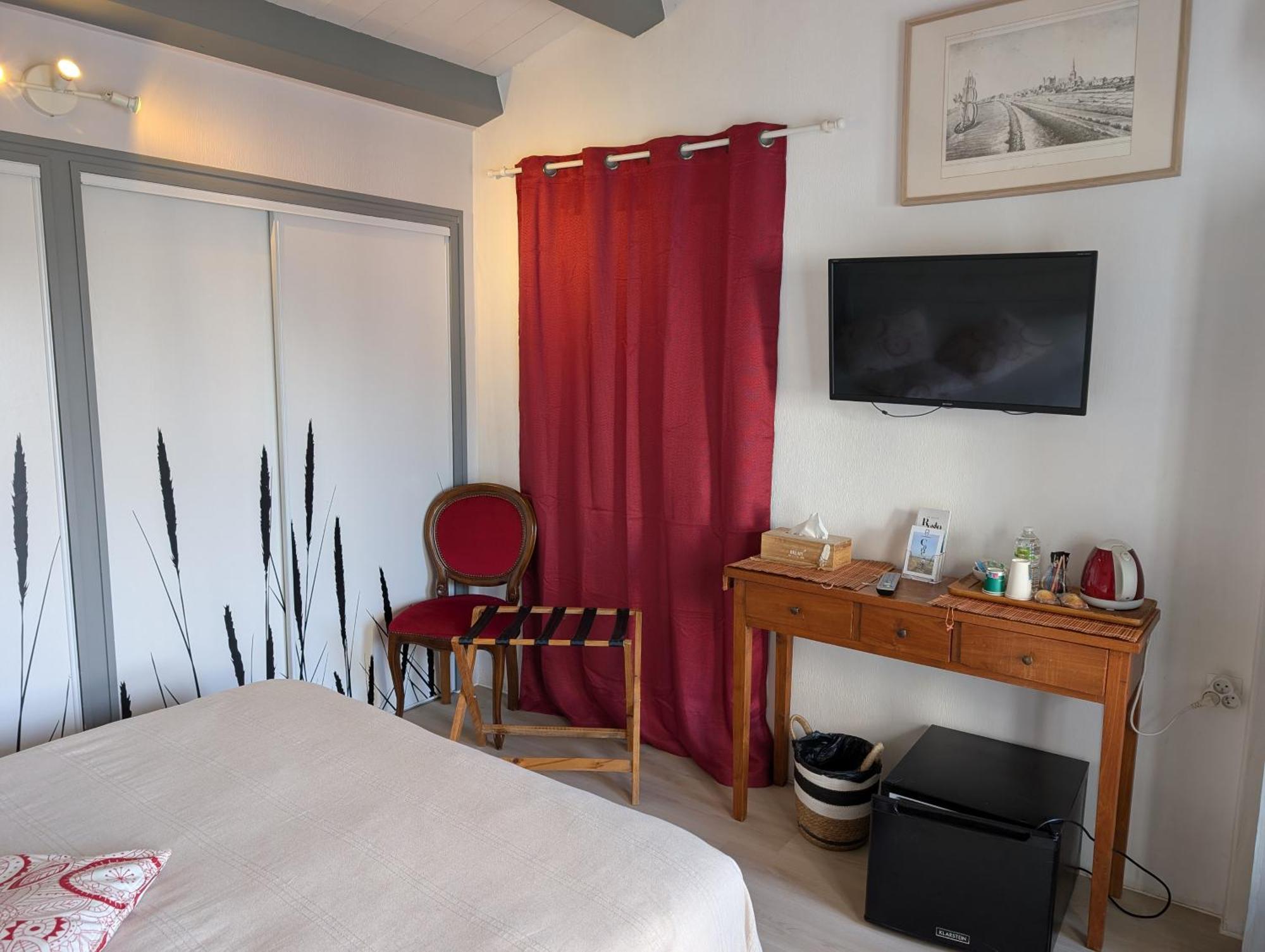 Les Yeux Bleus Bed & Breakfast Noirmoutier-en-l'Ile Rum bild