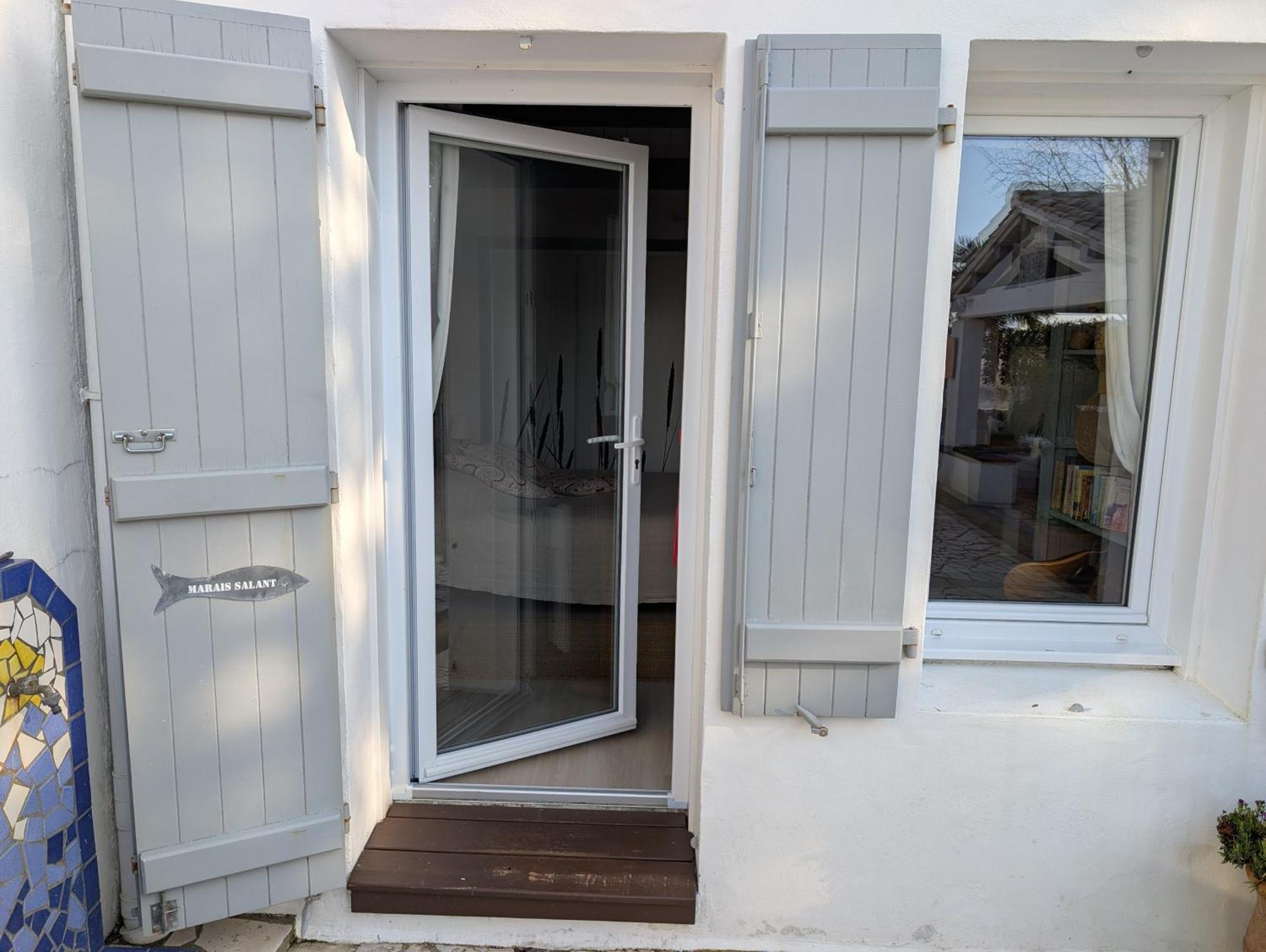 Les Yeux Bleus Bed & Breakfast Noirmoutier-en-l'Ile Rum bild