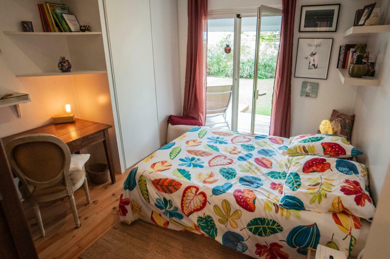 Les Yeux Bleus Bed & Breakfast Noirmoutier-en-l'Ile Exteriör bild